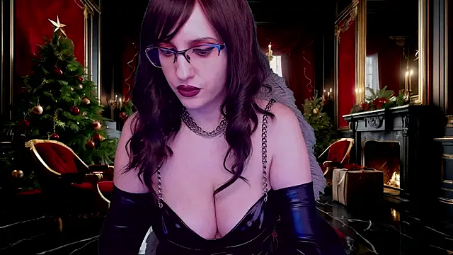 RoseBlooom online show from January 5, 2025, 1:15 pm