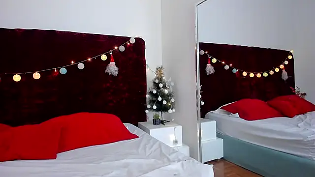 marianaaguii online show from December 12, 2024, 12:55 pm