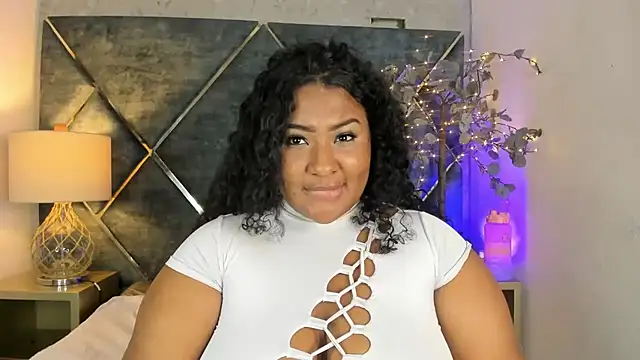 DannaFalco25 online show from January 22, 2025, 10:26 pm