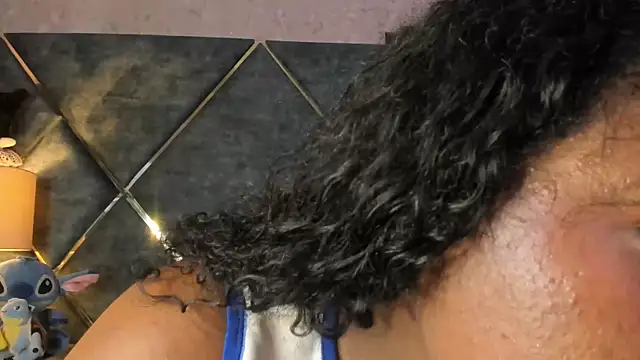 DannaFalco25 online show from March 14, 2025, 12:21 am