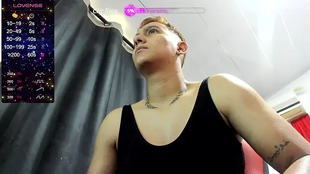 julya smith69 online show from January 15, 2025, 4:43 pm