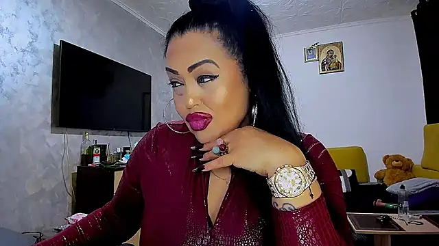 Snapshot of Brendaxx1 chatting on May 27, 2026, 8:39 pm Brendaxx1 online show from May 27, 2026, 8:39 pm