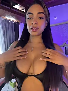 LEAH DOUUGLASS online show from March 10, 2025, 5:29 pm