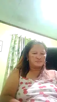 Snapshot of hott_scarlett chatting on March 1, 2025, 4:11 pm hott scarlett online show from March 1, 2025, 4:11 pm