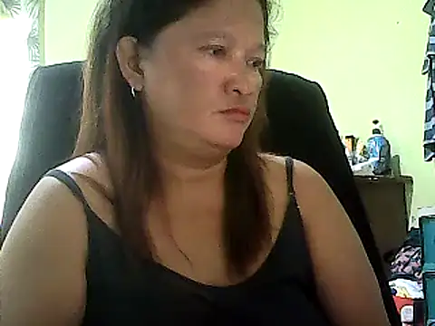 Snapshot of hott_scarlett chatting on March 9, 2025, 3:11 am hott scarlett online show from March 9, 2025, 3:11 am