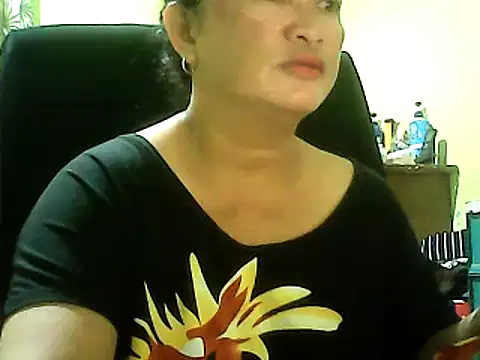 Snapshot of hott_scarlett chatting on March 21, 2025, 1:56 pm hott scarlett online show from March 21, 2025, 1:56 pm