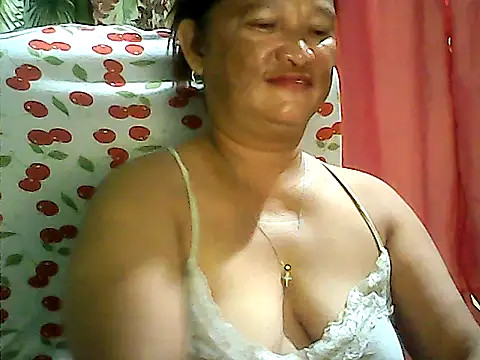 hott scarlett online show from May 10, 2026, 1:05 pm