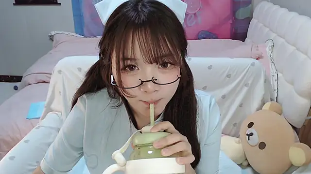 Sakura Anne online show from February 20, 2025, 3:08 pm