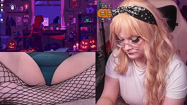 evamila online show from October 10, 2025, 12:20 am