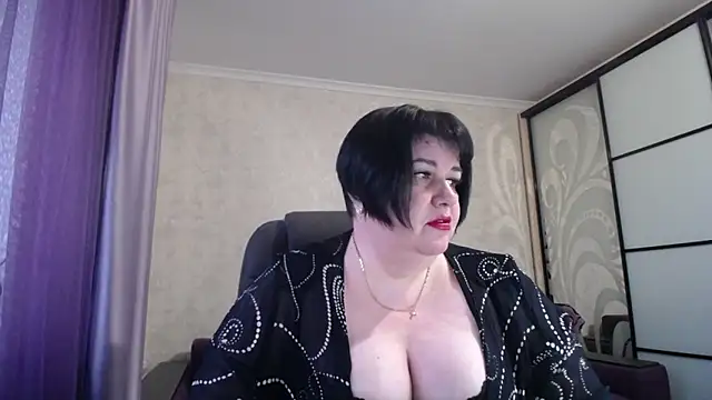 JuicyLady Di online show from January 28, 2025, 6:16 am