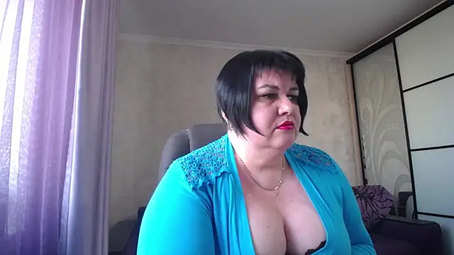 JuicyLady Di online show from March 11, 2025, 1:34 pm