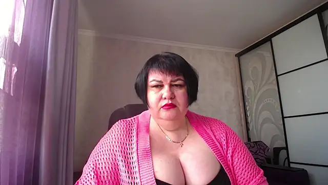 JuicyLady Di online show from April 30, 2026, 5:36 am
