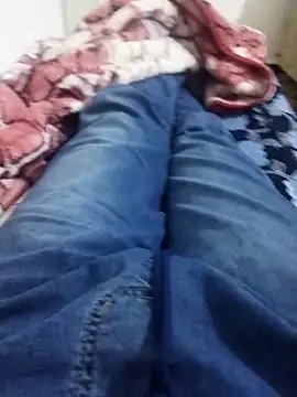 Snapshot of K-27 chatting on February 4, 2026, 10:26 pm K-27 online show from February 4, 2026, 10:26 pm