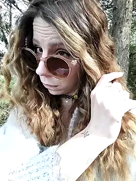 OnnaaH online show from March 13, 2026, 1:40 pm