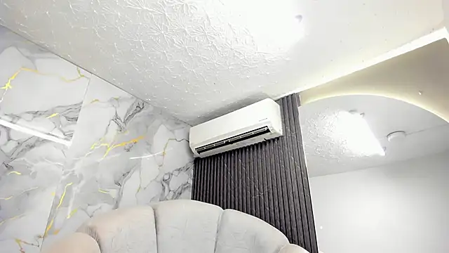 Snapshot of Katemoss70 chatting on January 22, 2025, 12:06 pm Katemoss70 online show from January 22, 2025, 12:06 pm