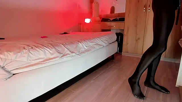 Snapshot of ArchieCollins chatting on January 31, 2025, 1:43 am ArchieCollins online show from January 31, 2025, 1:43 am