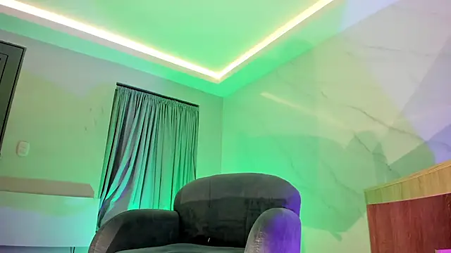 Snapshot of ArchieCollins chatting on February 12, 2025, 3:07 am ArchieCollins online show from February 12, 2025, 3:07 am