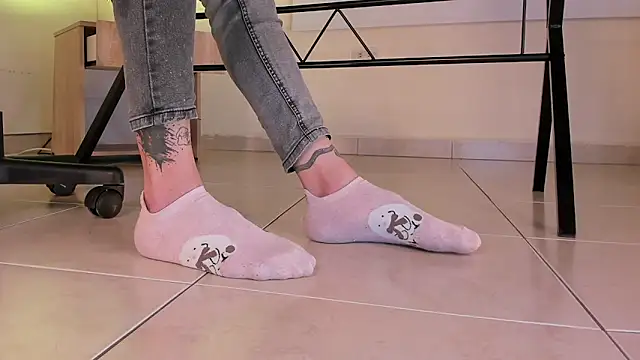 ArchieCollins online show from December 20, 2025, 9:55 pm