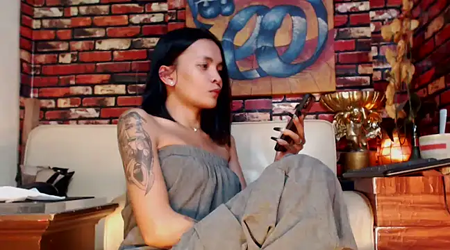 juicyCOCKeva online show from December 16, 2024, 5:17 am