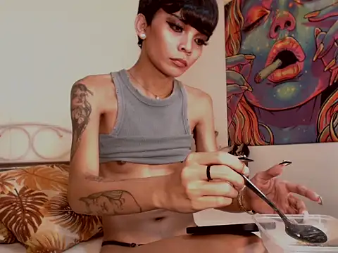 juicyCOCKeva online show from October 23, 2025, 11:24 pm