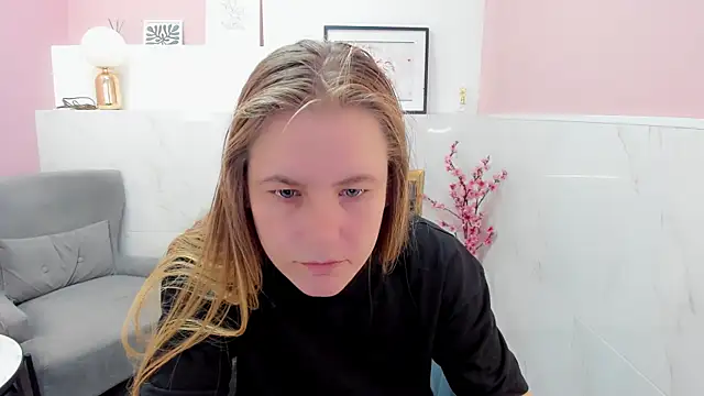 JadeSoft online show from October 20, 2025, 1:44 pm