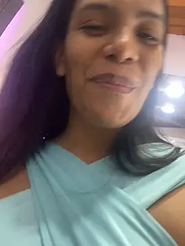 Snapshot of ArielleMillerr chatting on December 23, 2024, 3:55 pm ArielleMillerr online show from December 23, 2024, 3:55 pm