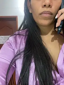 Snapshot of ArielleMillerr chatting on December 30, 2024, 8:47 pm ArielleMillerr online show from December 30, 2024, 8:47 pm