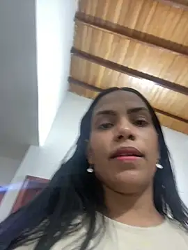 Snapshot of ArielleMillerr chatting on January 27, 2025, 6:31 pm ArielleMillerr online show from January 27, 2025, 6:31 pm