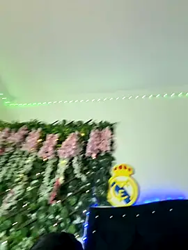 Snapshot of ArielleMillerr chatting on September 25, 2025, 5:27 pm ArielleMillerr online show from September 25, 2025, 5:27 pm