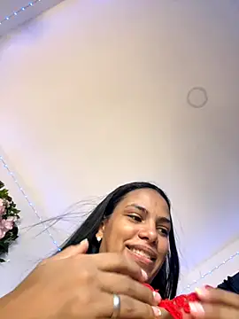 Snapshot of ArielleMillerr chatting on September 30, 2025, 5:51 pm ArielleMillerr online show from September 30, 2025, 5:51 pm