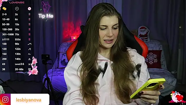 Just alice online show from January 1, 2025, 2:31 pm