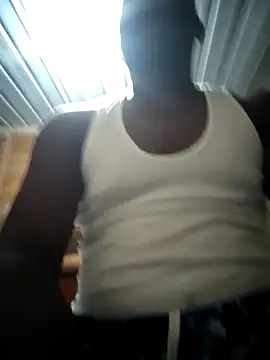 elyoma online show from February 8, 2026, 3:32 am