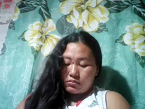 Snapshot of Sexyhorney4u chatting on January 10, 2025, 12:38 am Sexyhorney4u online show from January 10, 2025, 12:38 am