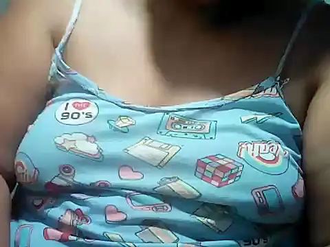 Snapshot of Sexyhorney4u chatting on April 6, 2026, 9:05 pm Sexyhorney4u online show from April 6, 2026, 9:05 pm