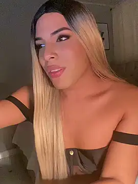 Snapshot of Valery__mt chatting on December 11, 2024, 3:24 am Valery mt online show from December 11, 2024, 3:24 am