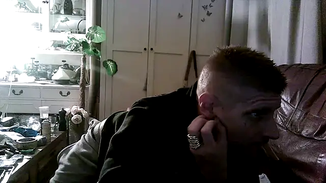 iamsex6969 online show from November 9, 2025, 7:39 am