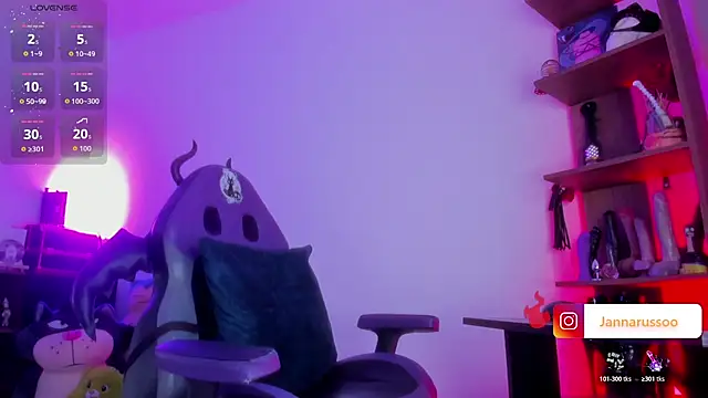 EmmaRusso online show from March 11, 2026, 8:15 pm