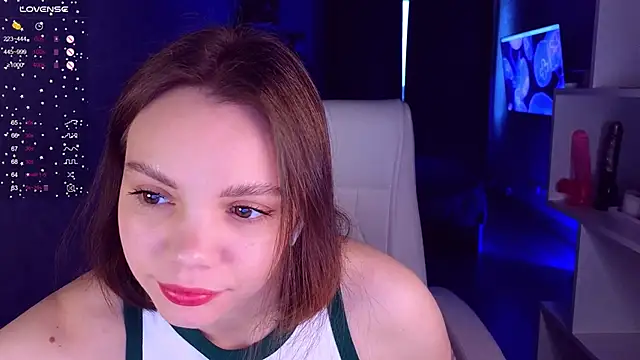 CreamySpot online show from December 12, 2024, 11:07 am