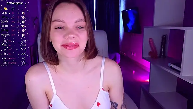 CreamySpot online show from March 12, 2025, 7:13 am