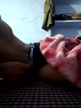 Sinewsex pussylove online show from December 17, 2025, 8:59 pm