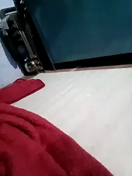 Sinewsex pussylove online show from February 18, 2026, 7:54 pm