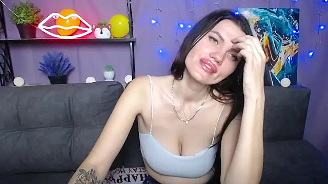 MilaLoona online show from January 27, 2025, 1:19 pm