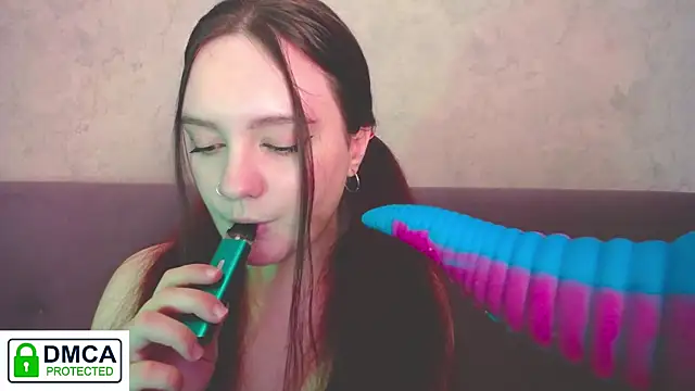 Snapshot of Alyssa___Scarlet chatting on October 7, 2025, 10:34 am Alyssa Scarlet online show from October 7, 2025, 10:34 am