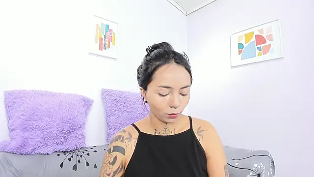 Snapshot of miss_soffi_ chatting on October 14, 2025, 12:28 pm miss soffi online show from October 14, 2025, 12:28 pm