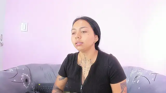 miss soffi  online show from June 22, 2026, 12:13 pm