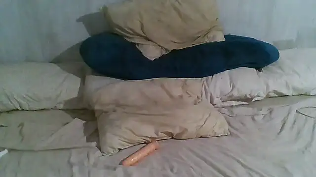 DADDYGNAGSTA online show from May 11, 2026, 6:52 am