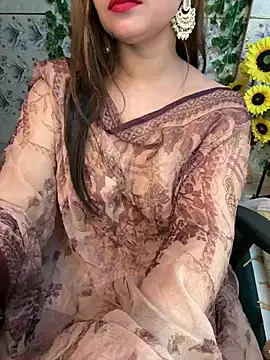 Snapshot of mahimagicdoll_DESI chatting on December 17, 2024, 11:06 am mahimagicdoll DESI online show from December 17, 2024, 11:06 am
