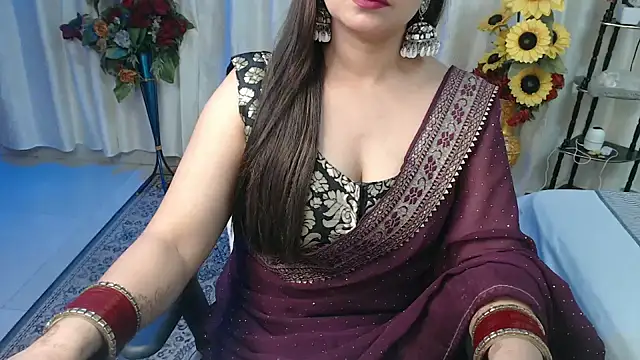 Snapshot of mahimagicdoll_DESI chatting on February 9, 2025, 8:24 pm mahimagicdoll DESI online show from February 9, 2025, 8:24 pm
