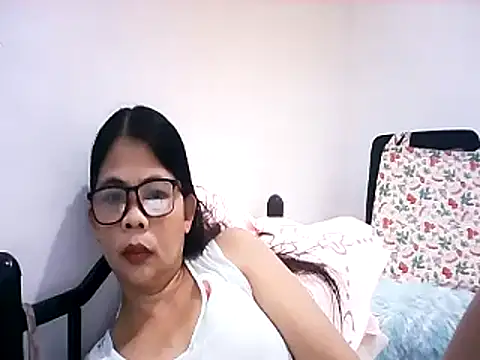 pinay milfxx online show from November 29, 2025, 1:19 am