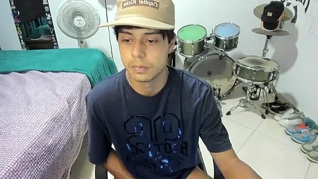 Zack falcon online show from March 11, 2026, 3:34 am